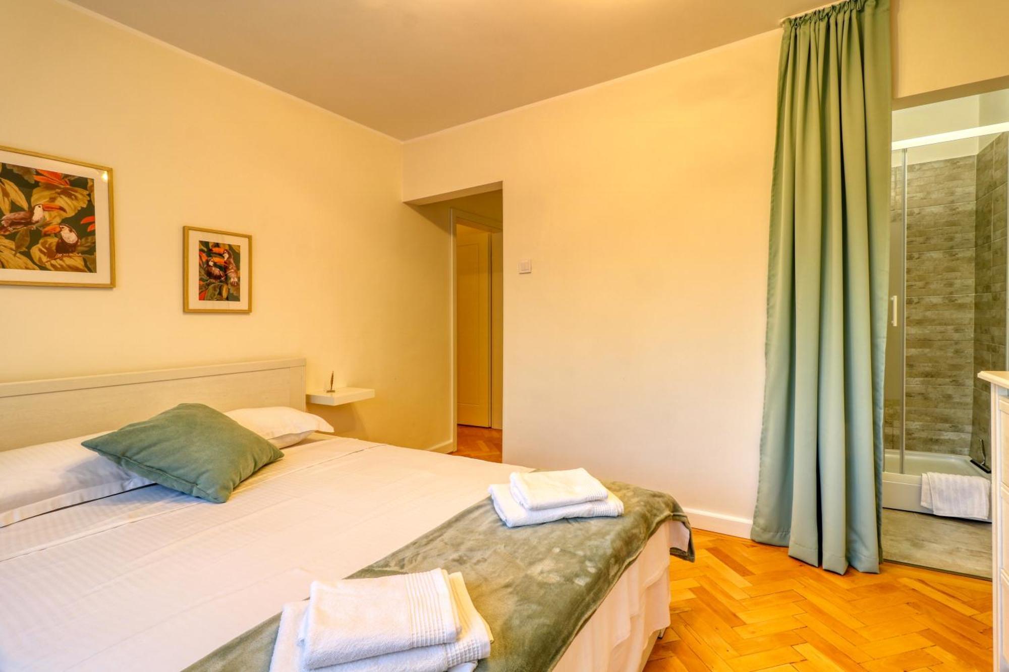 Quito Apartment - Stylish & Quiet Bukarest Eksteriør billede