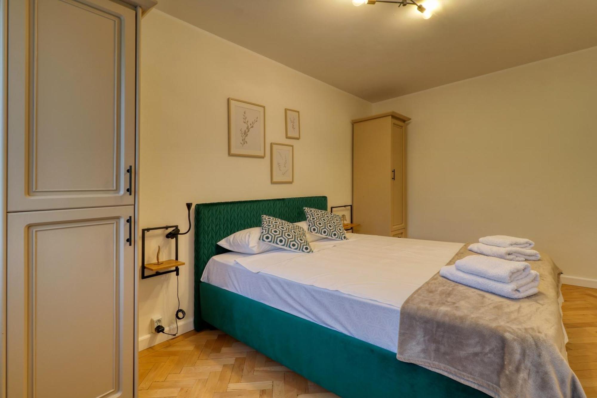 Quito Apartment - Stylish & Quiet Bukarest Eksteriør billede